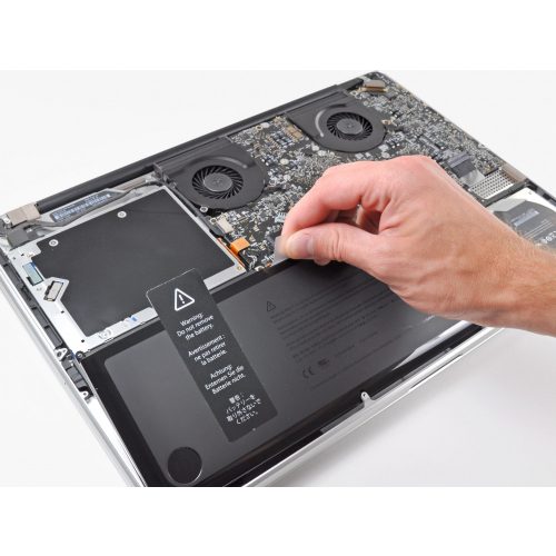 MacBook Pro 15" Akkumulátor csere (Gyári 2008-2012)