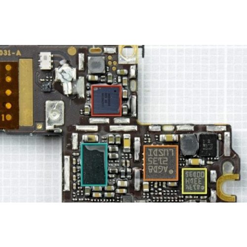 iPhone 4S Touch IC csere (Digitizer-érintőkijelző vezérlő IC)